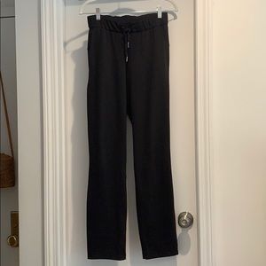 Lululemon On The Fly full length pants